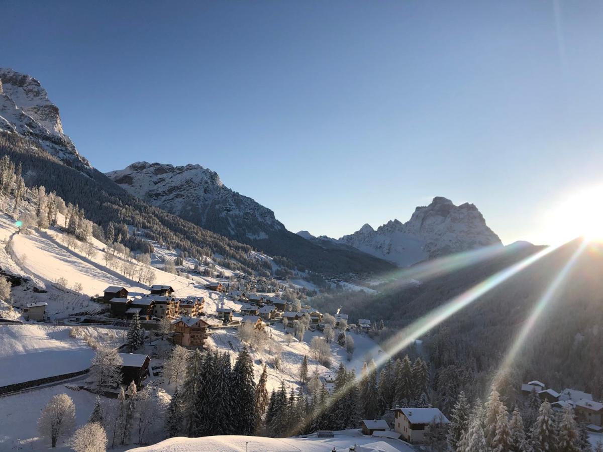 Ferienwohnung Dolomites Charme Chalet Colle Santa Lucia Exterior foto